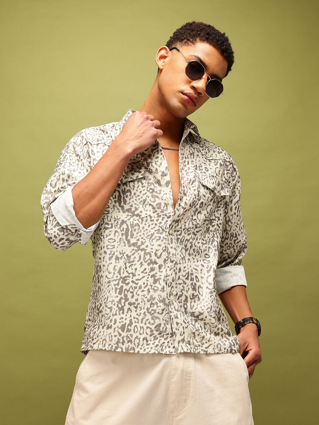 

glitchez Animal Instinct Printed Loose Fit Shirt, Off white