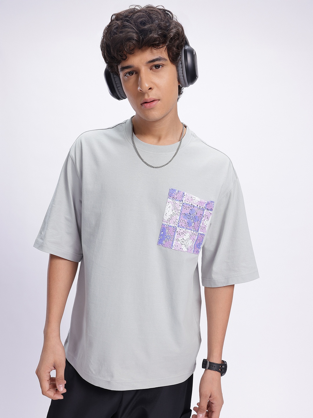 

glitchez Ash Aesthetic Drop-Shoulder Sleeves Pockets T-shirt, Grey