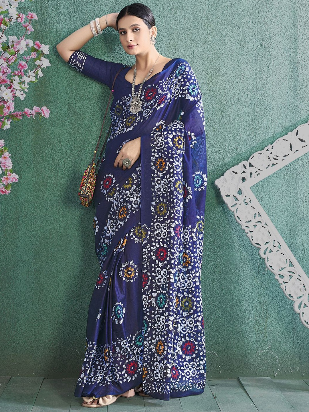 

Anouk Rustic Ethnic Motifs Block Print Saree, Navy blue