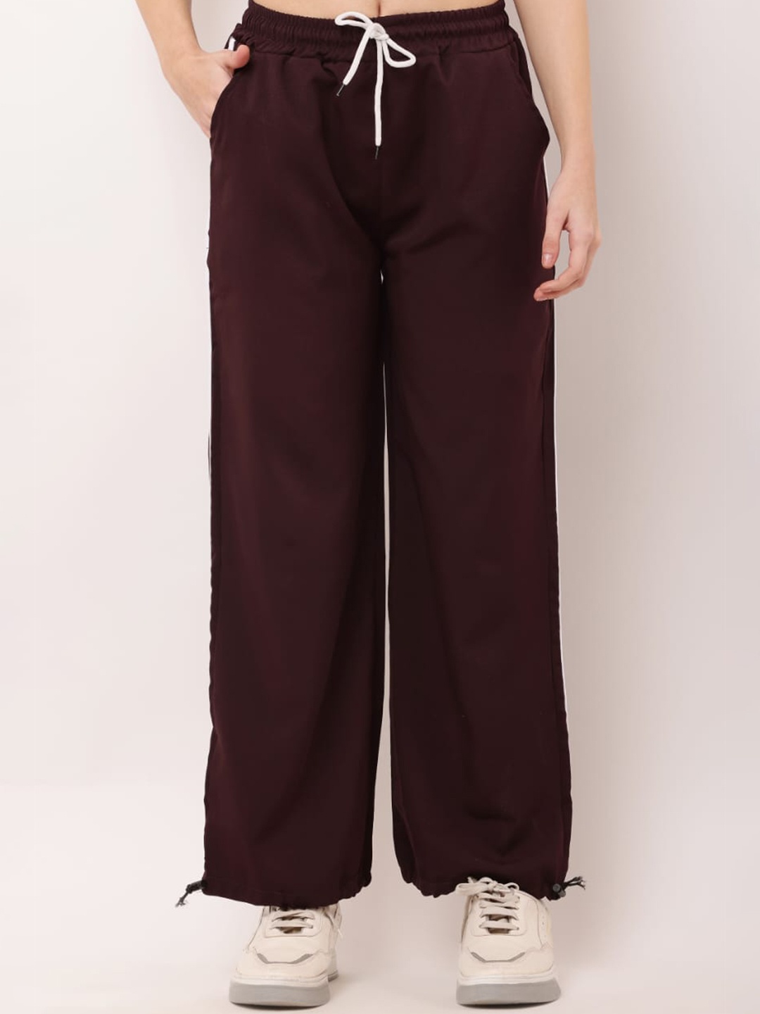 

FLEEPSHORT COLLECTION Girls Relaxed Joggers Trousers, Maroon