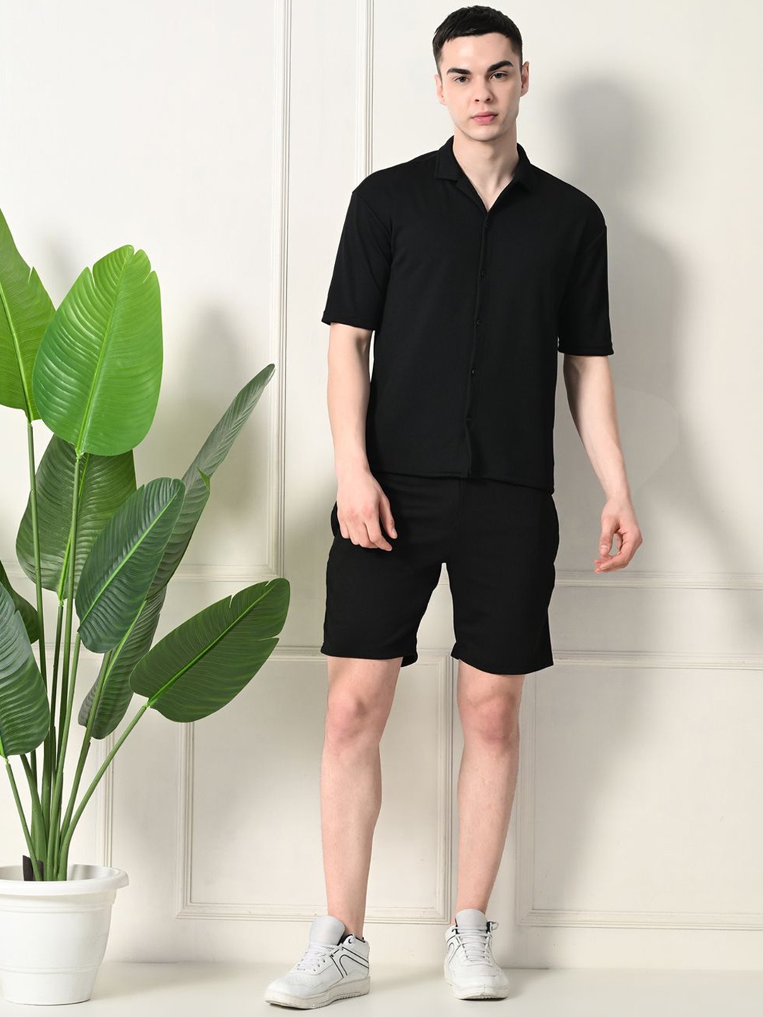 

CLAFOUTIS Short Sleeves Shirt With Shorts, Black