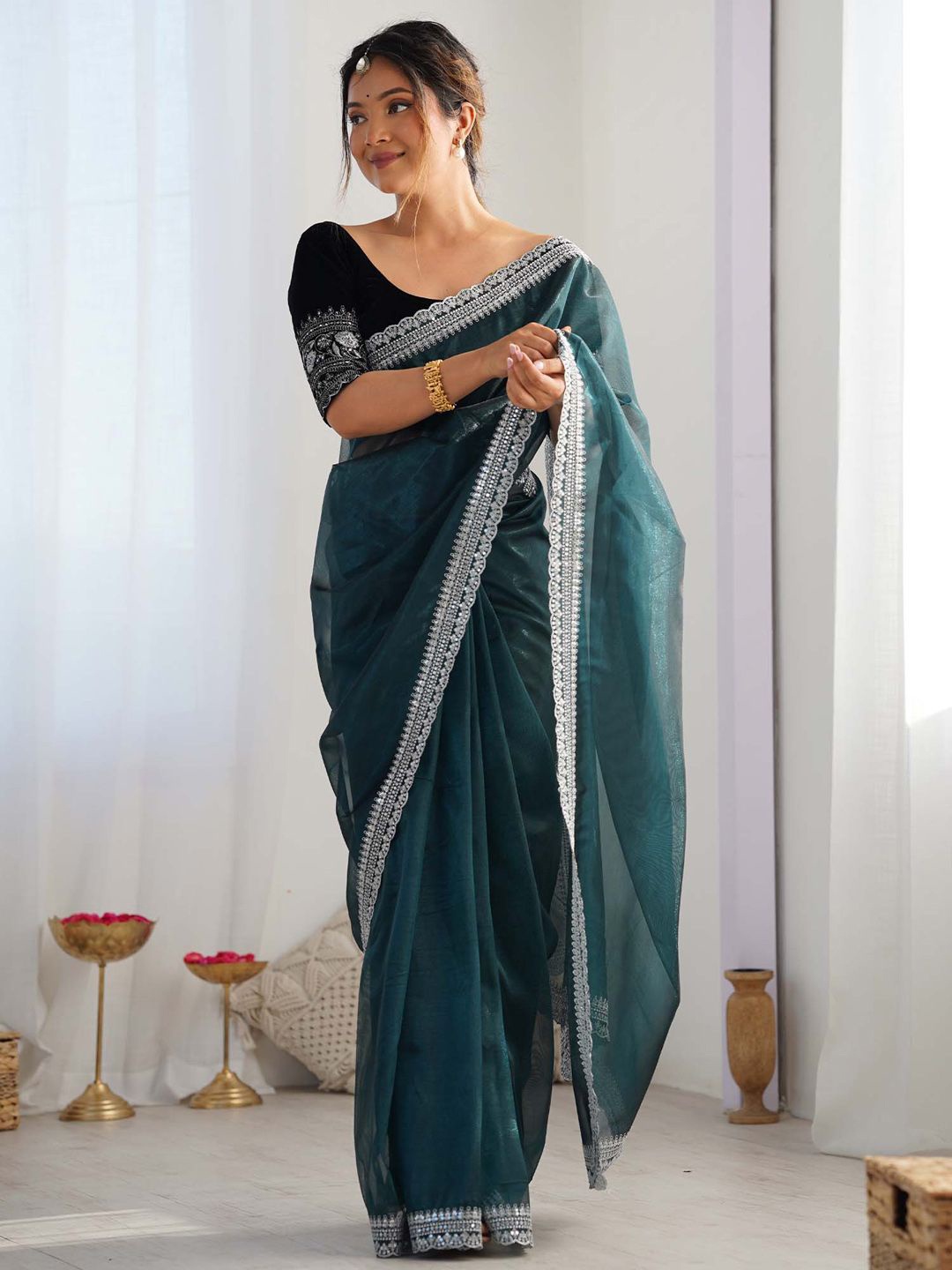 

Anouk Sequinned Net Saree, Teal