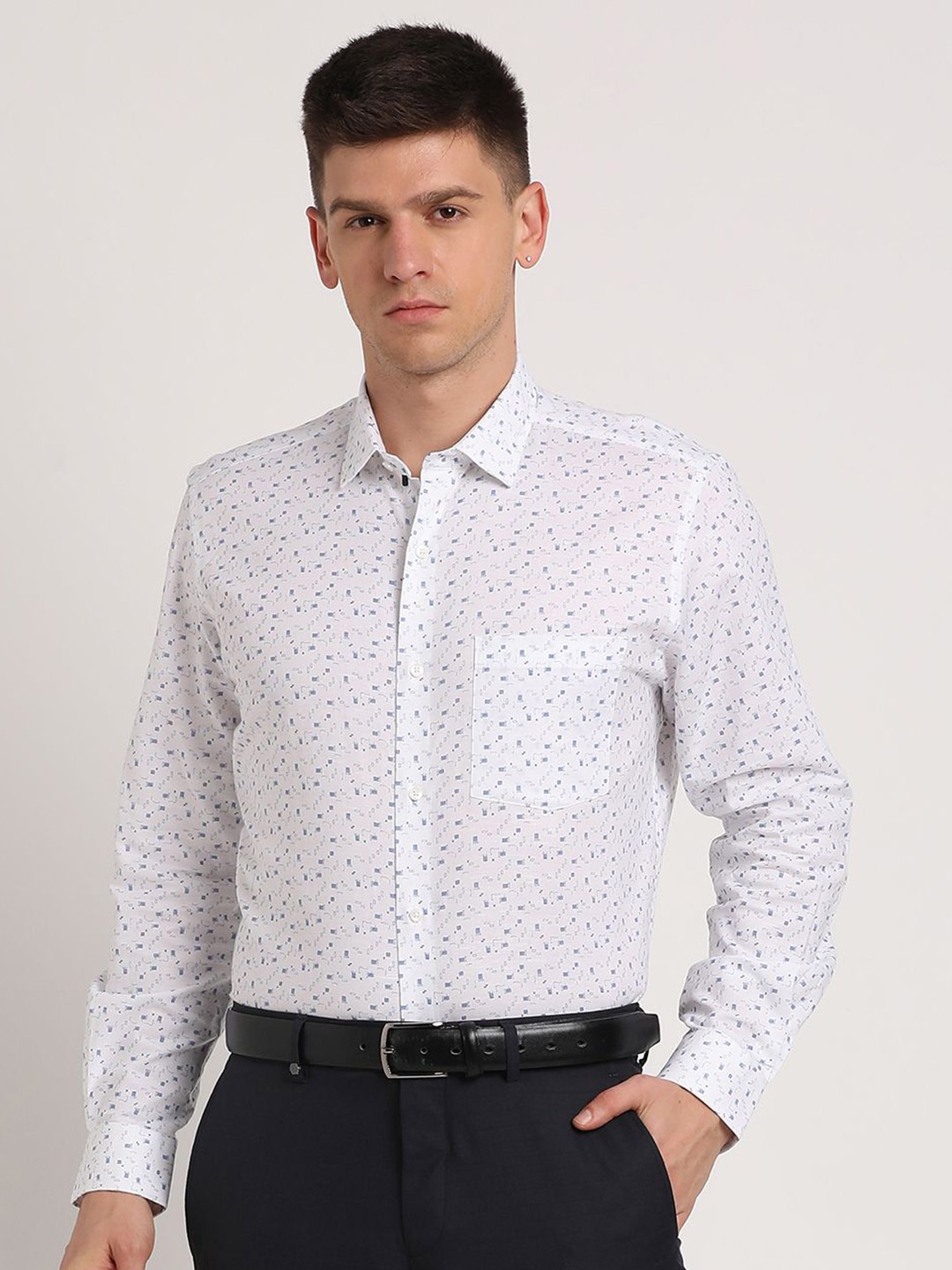 

Turtle Men Classic Floral Opaque Printed Formal Shirt, White