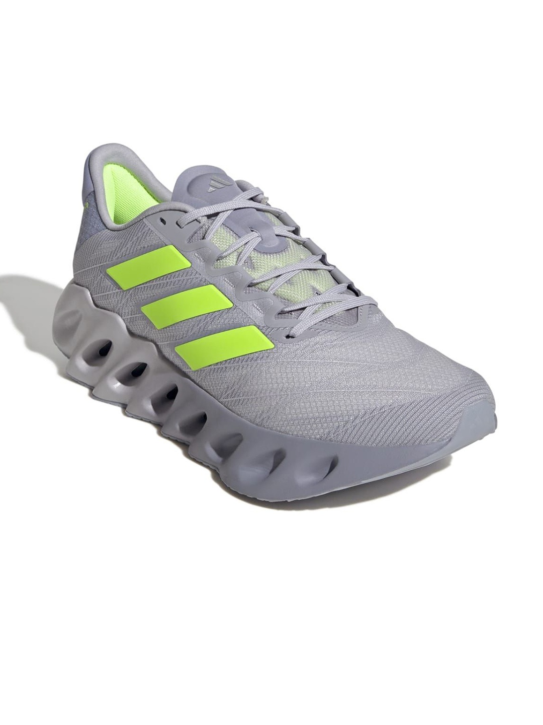 

ADIDAS Switch FWD 2 Men Running Shoes, Grey