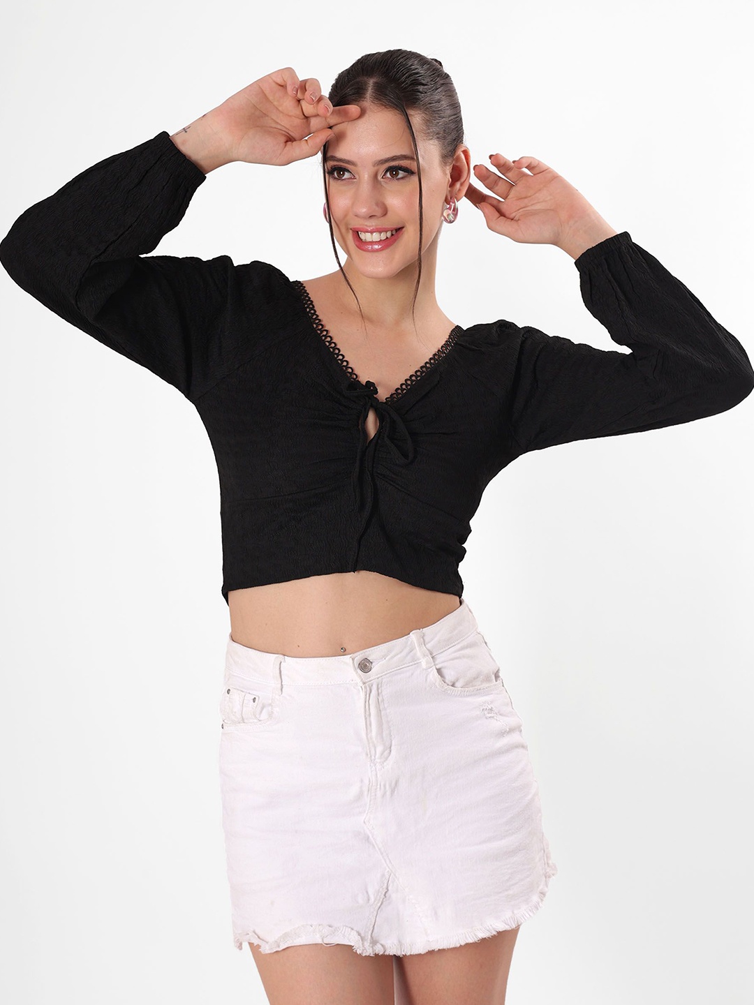 

clobug Crepe Crop Top, Black