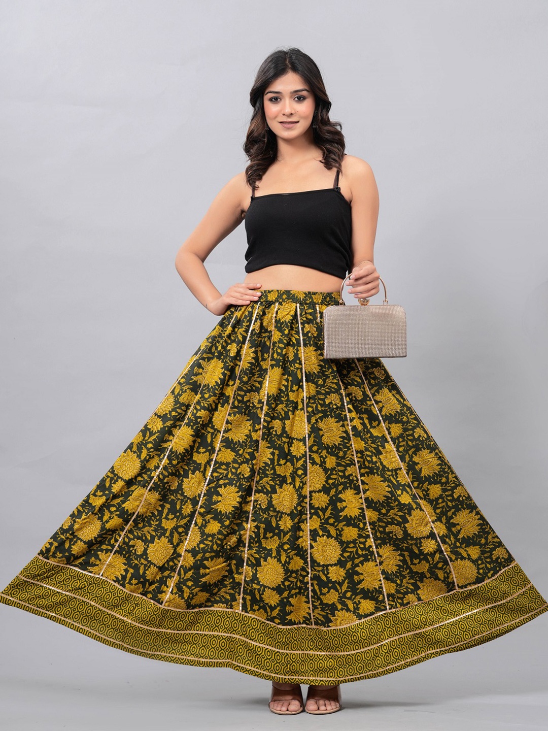 

Clothy N Wave Printed Flared Maxi Skirt, Green