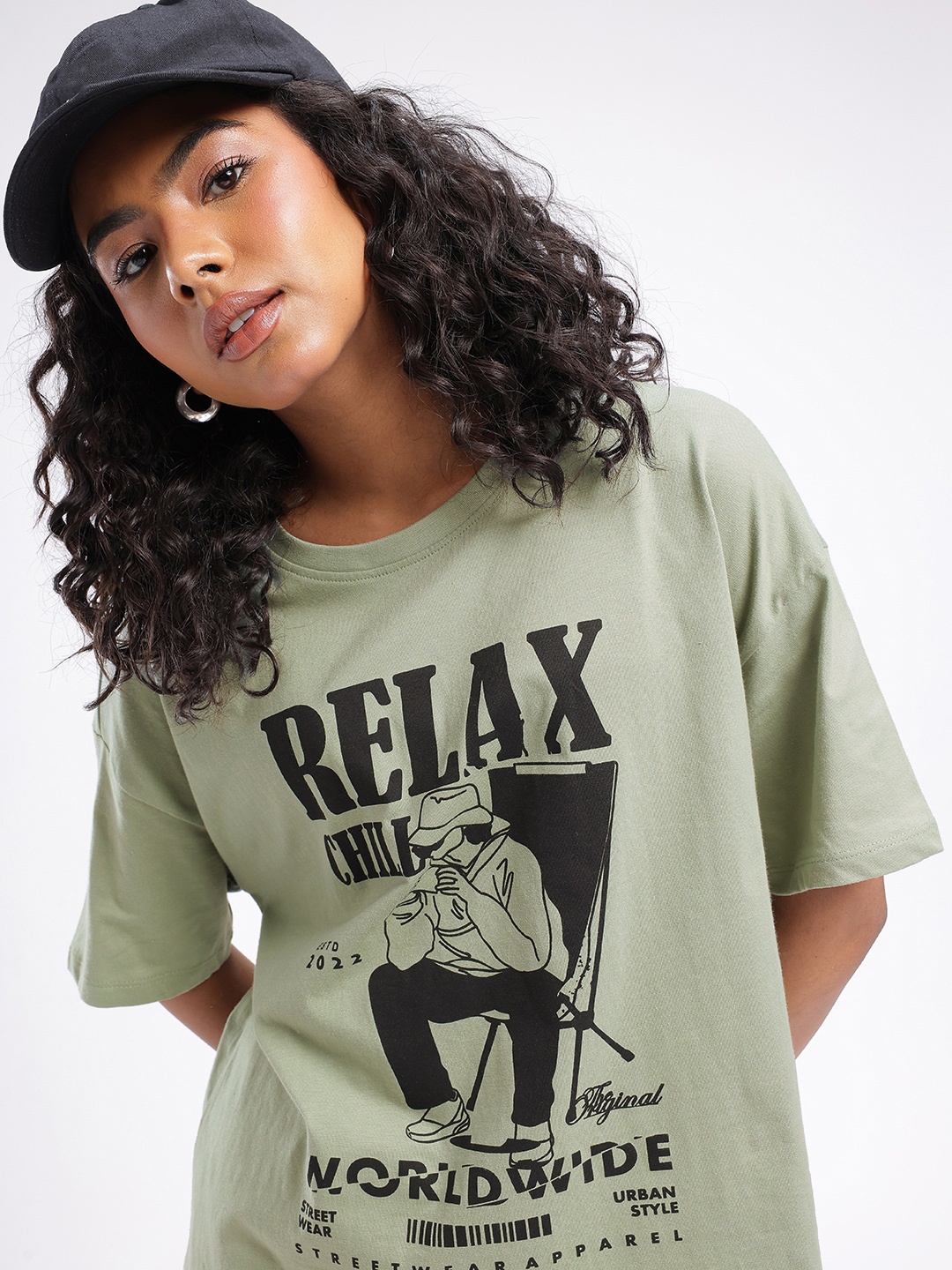 

glitchez Effortless Elegance Printed Oversized T-shirt, Green