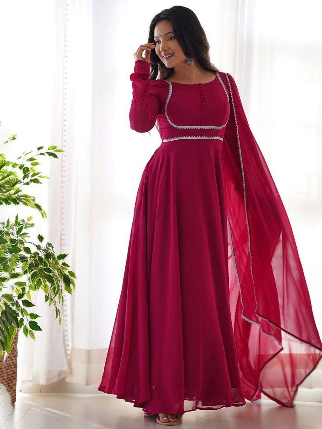 

Tulip Eden Georgette Round Neck Anarkali Kurta, Pink