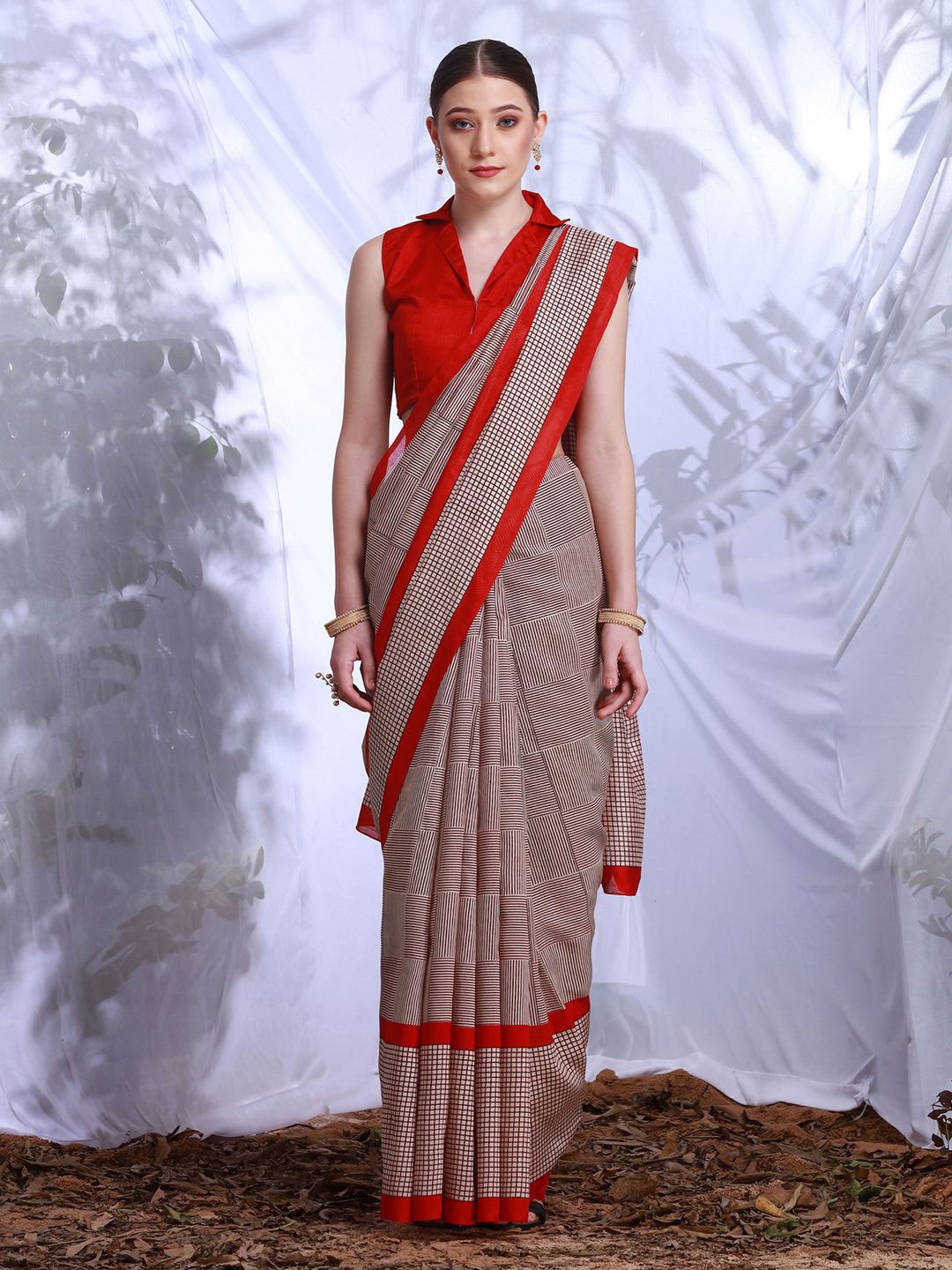 

Anouk Rustic Silk Blend Dabu Saree, Cream