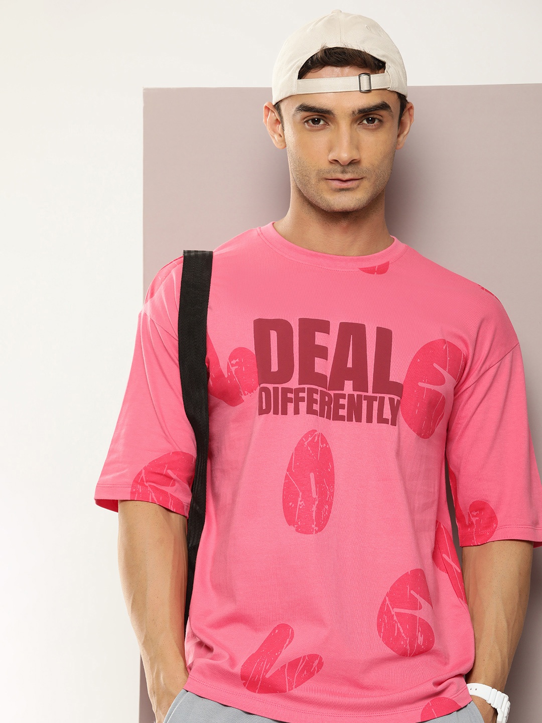 

Kook N Keech Printed Drop-Shoulder Sleeves Pure Cotton Oversized T-shirt, Pink