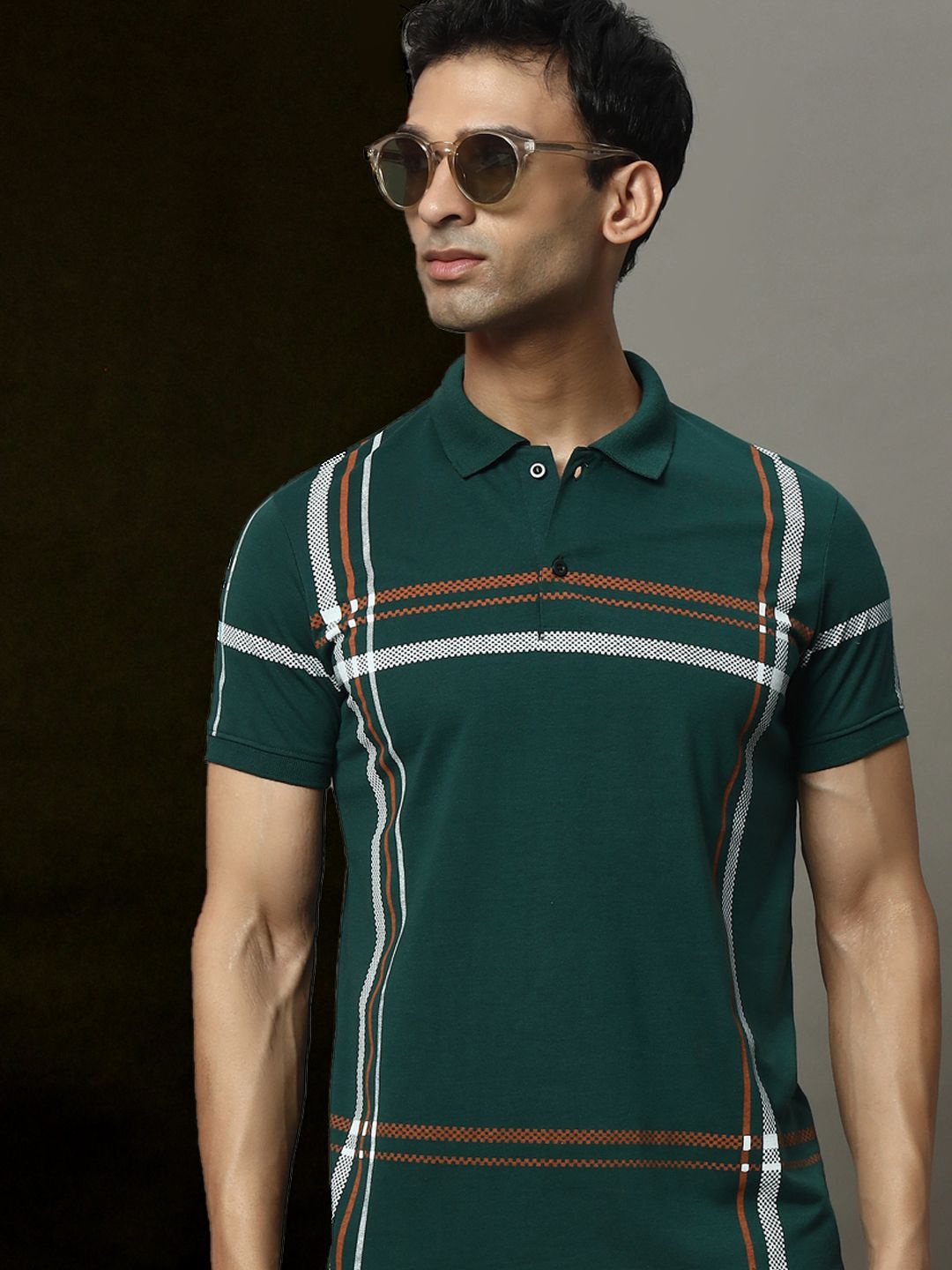 

OGEN Men Printed Polo Collar Pockets T-shirt, Olive