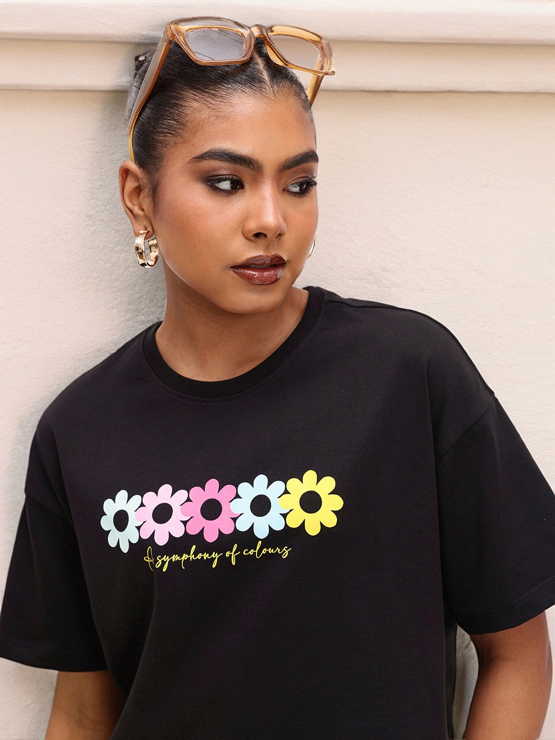 

DressBerry Journey Of Passion Printed Boxy T-shirt, Black