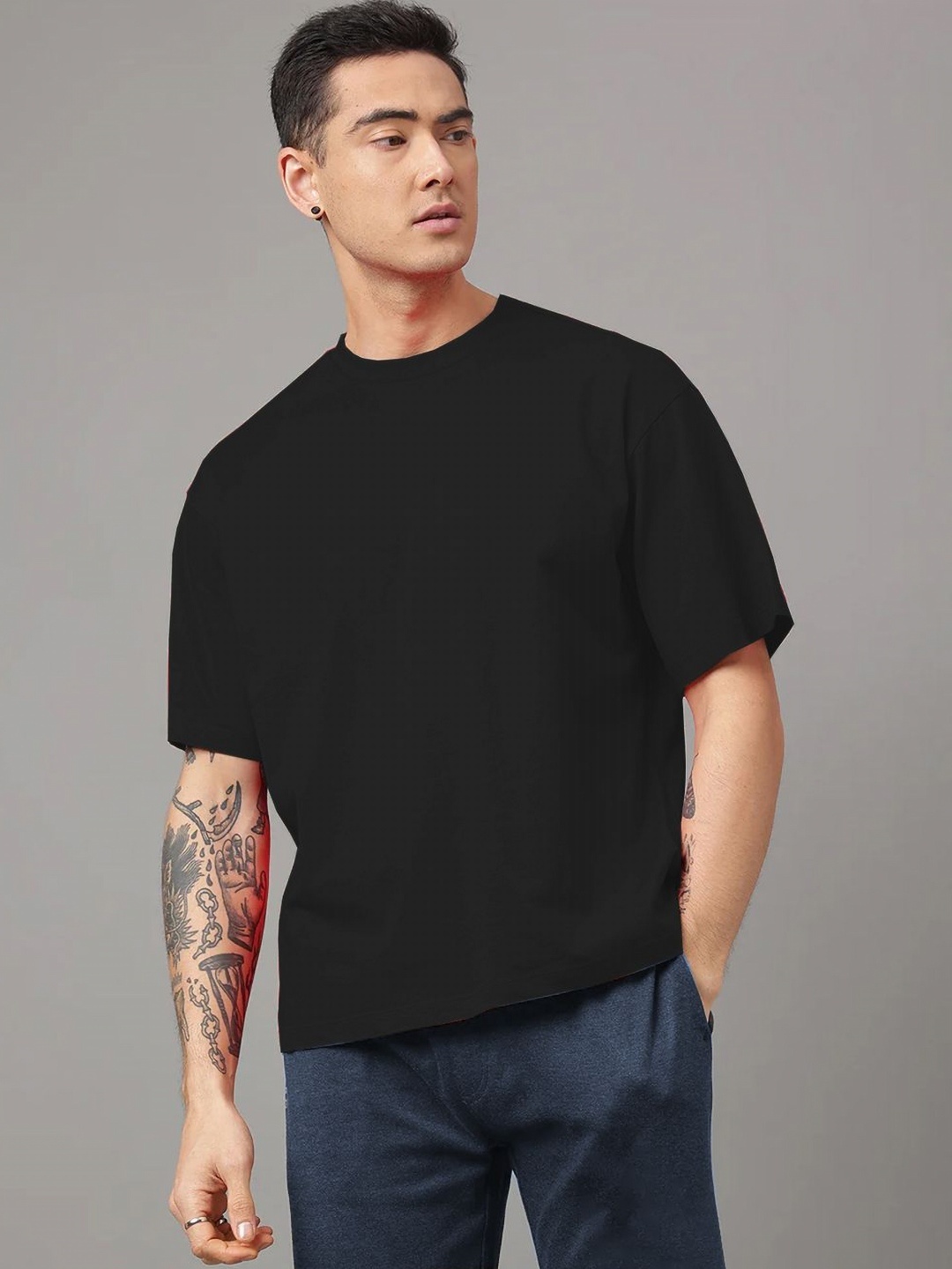 

Moda Rapido Men Drop-Shoulder Sleeves T-shirt, Black