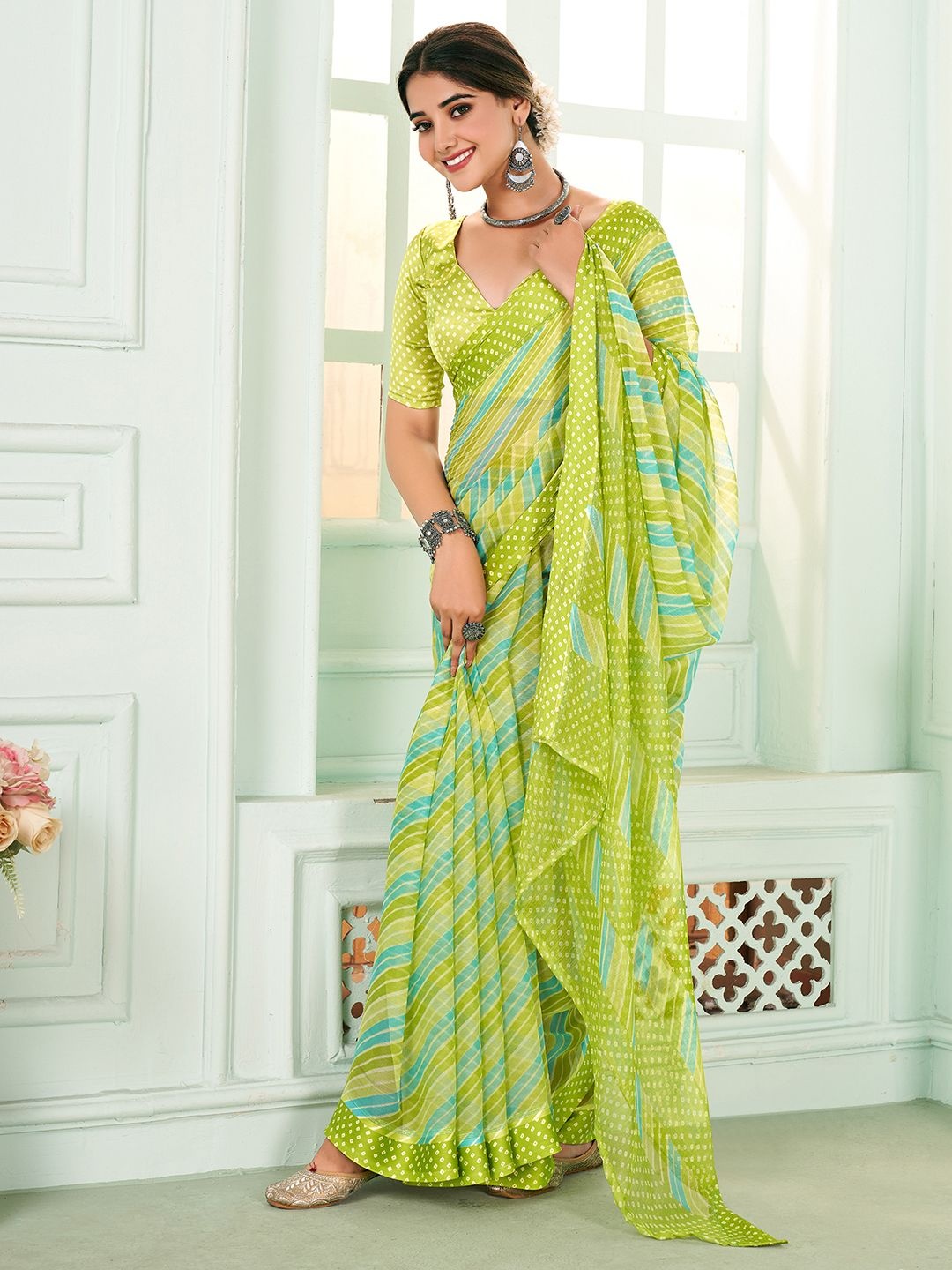 

Mitera Leheriya Pure Chiffon Leheriya Saree, Green