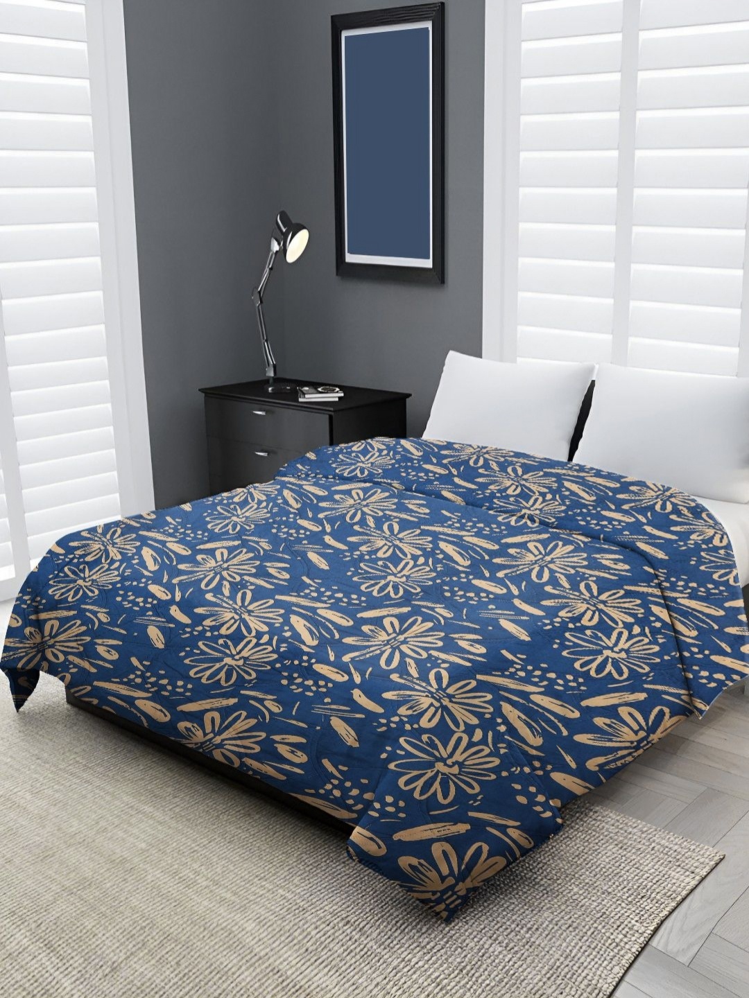 

Myntra Elegant Homes RR Creations Blue Printed Microfiber AC Room Double Bed Comforter