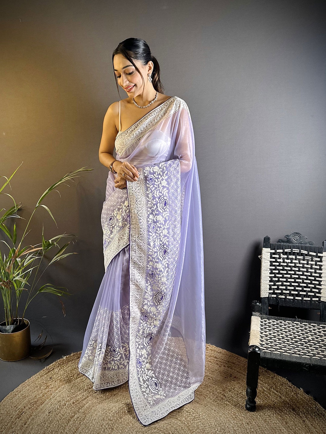 

NIWAA Floral Embroidered Organza Saree, Violet