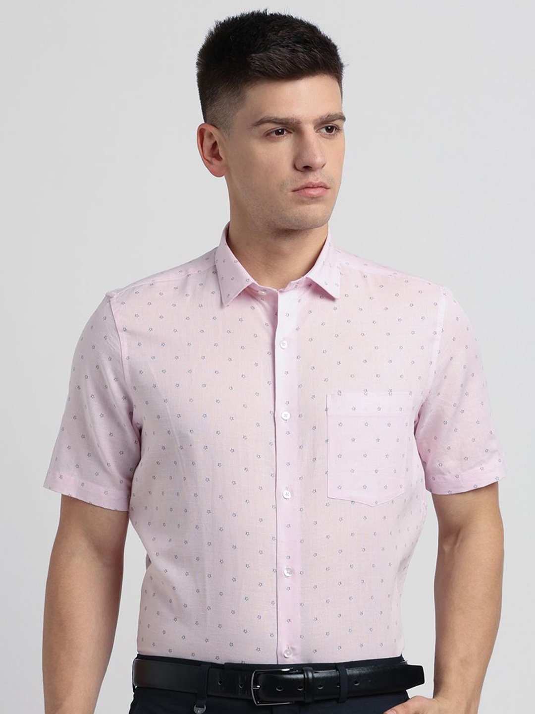 

Turtle Men Classic Opaque Printed Formal Shirt, Pink