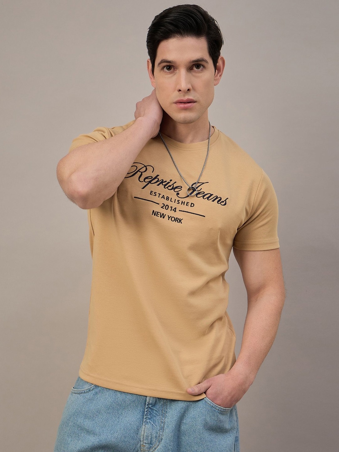 

REPRISE Men T-shirt, Brown