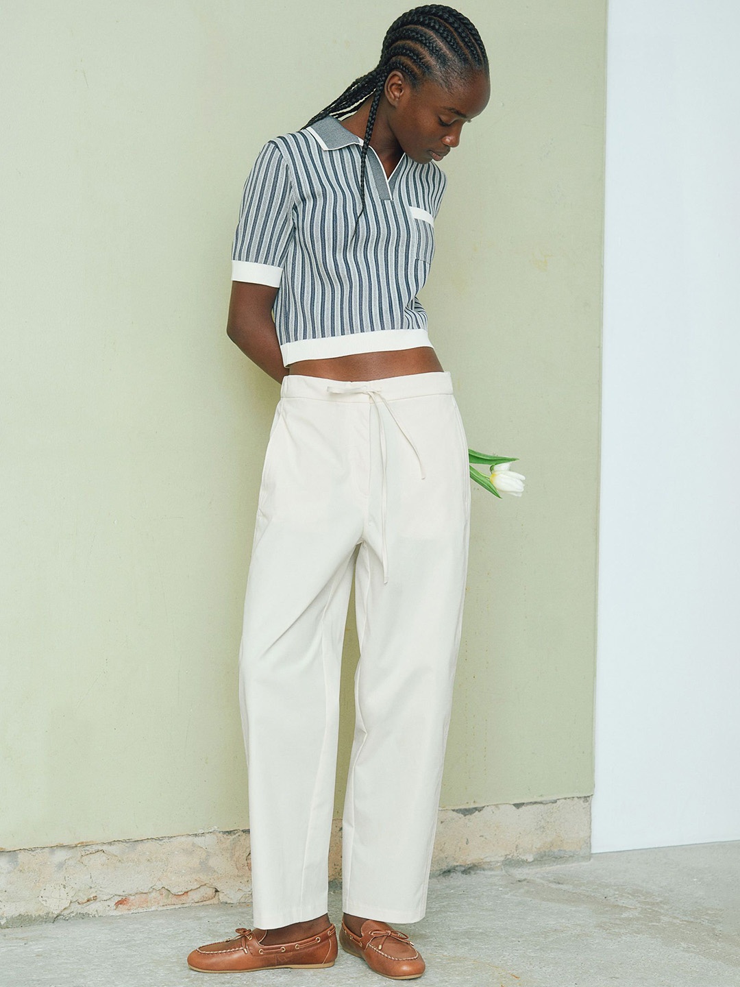 

H&M Ankle-Length Barrel-Leg Trousers, White