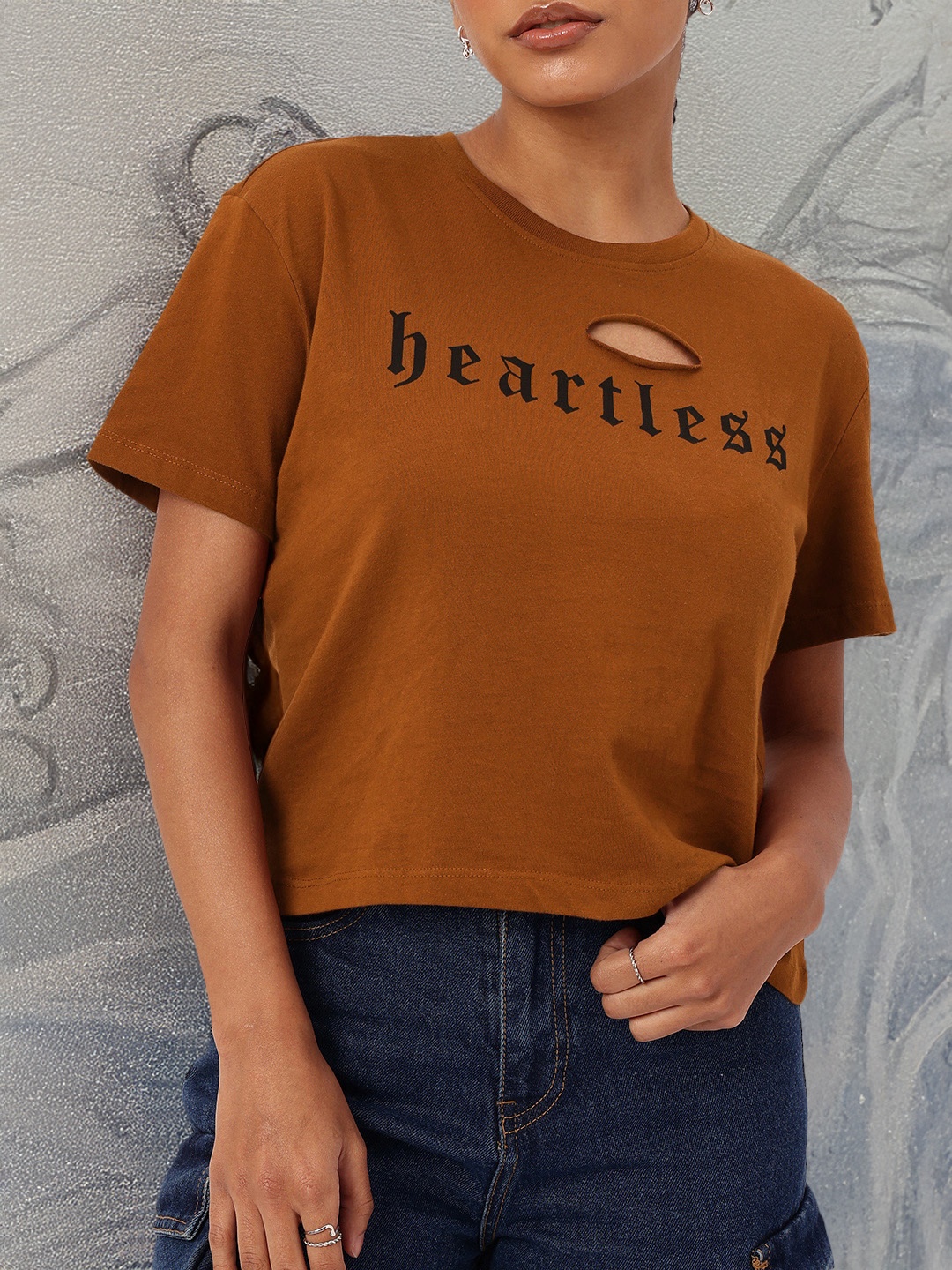 

DressBerry Dark Cut Out Rebellious Printed Relaxed Fit T-shirt, Brown