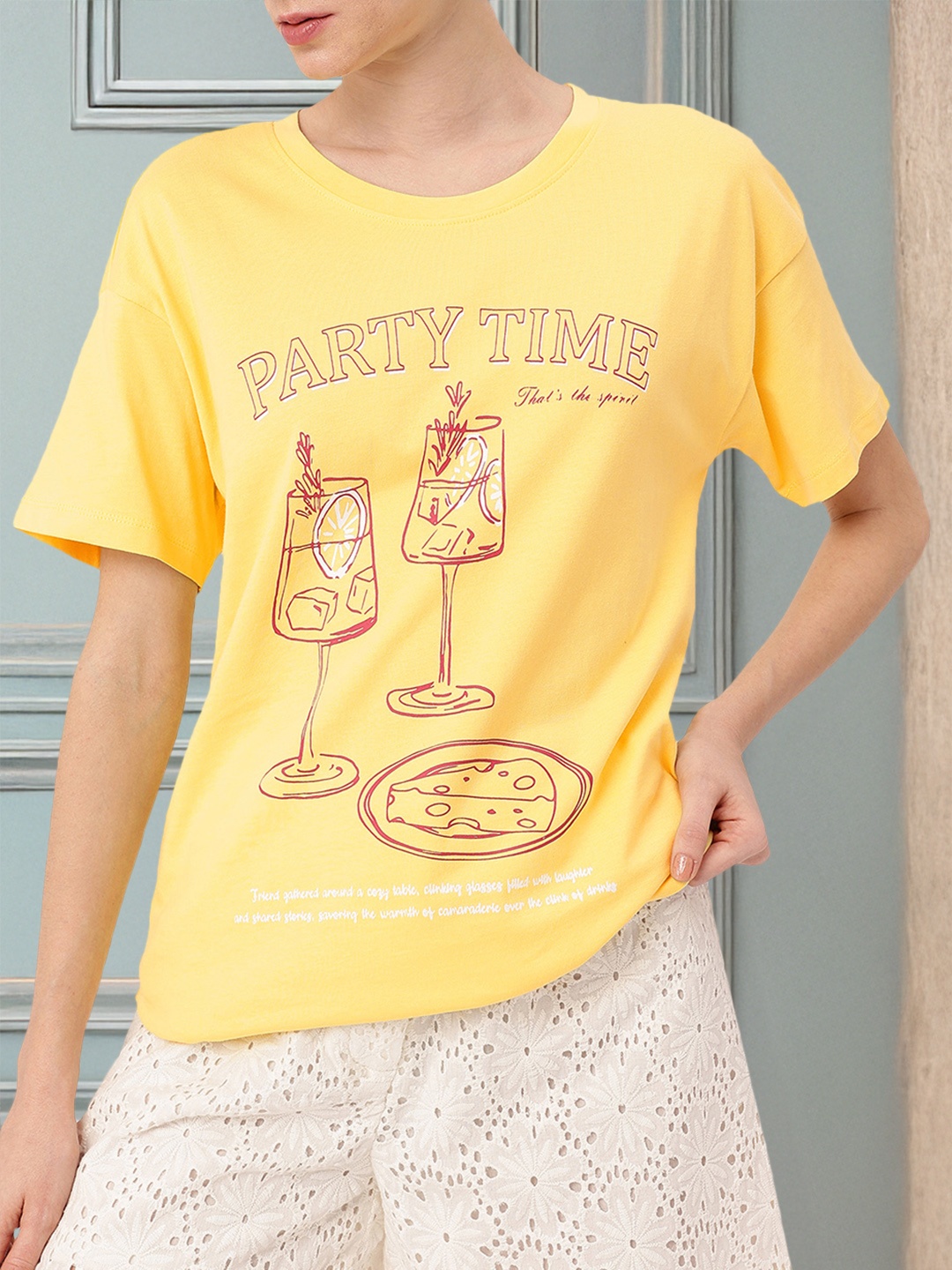 

DressBerry Street Vibe Graphic Printed Oversized T-shirts, Yellow