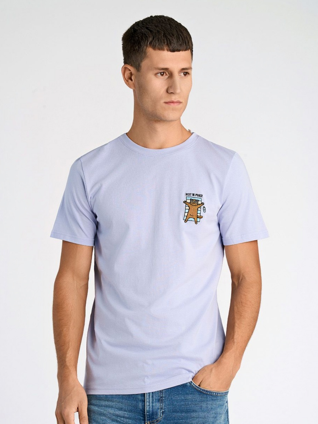

LINDBERGH Men Solid Pure Cotton Applique T-shirt, Purple