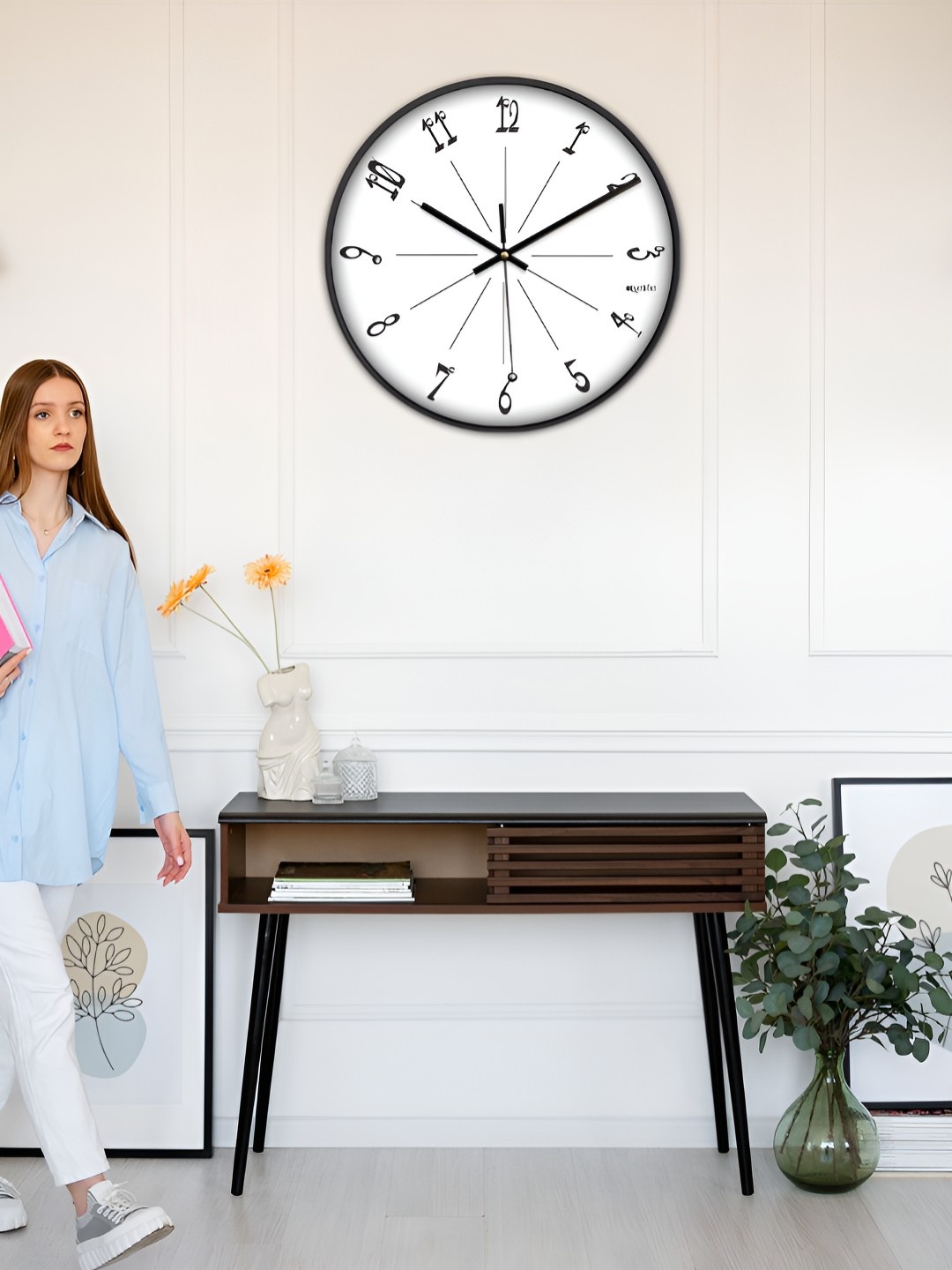 

OLIVE TREE Black & White Traditional Wall Clock