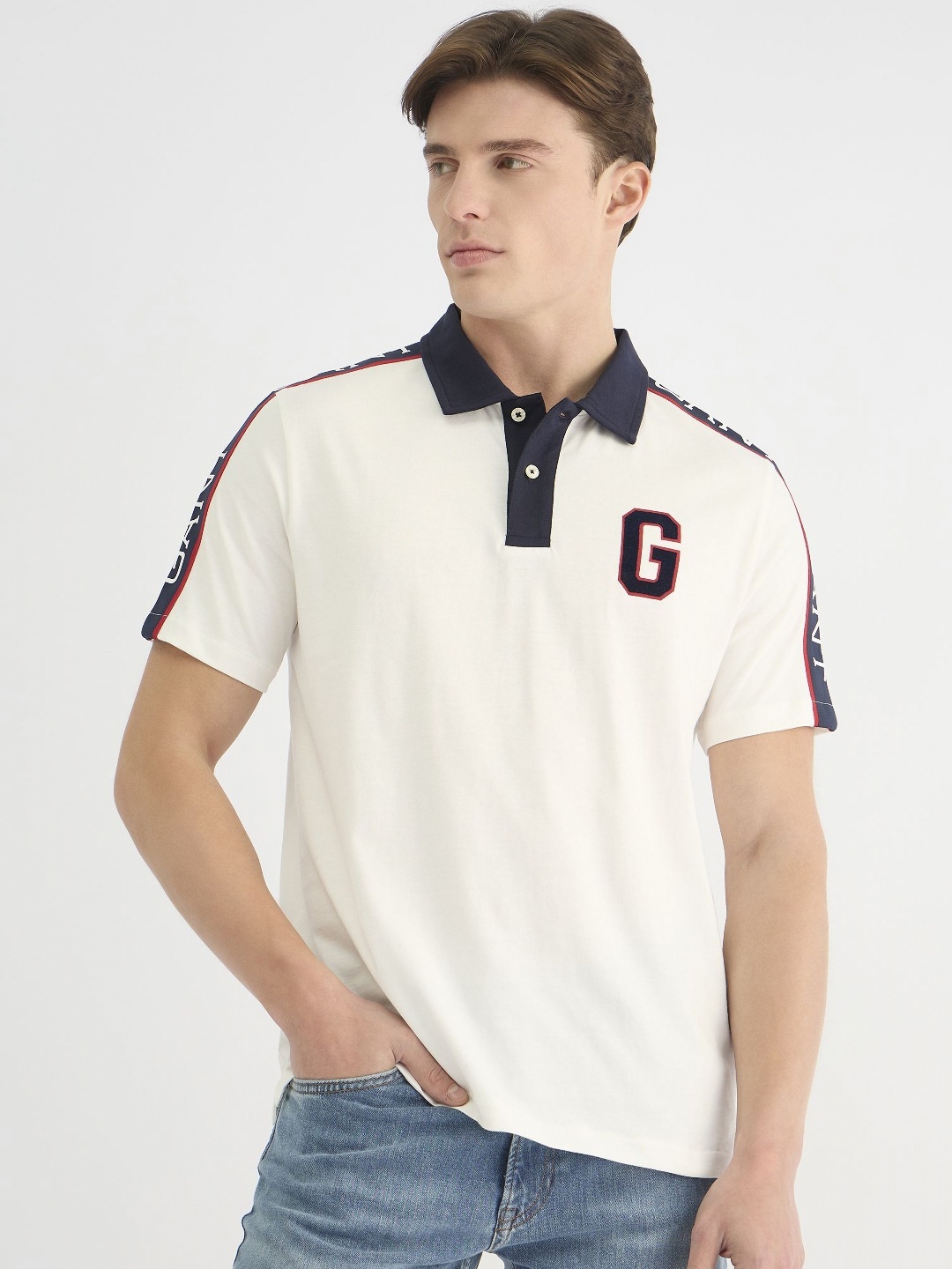 

GANT Men Brand Logo Polo Collar Pure Cotton Applique T-shirt, White