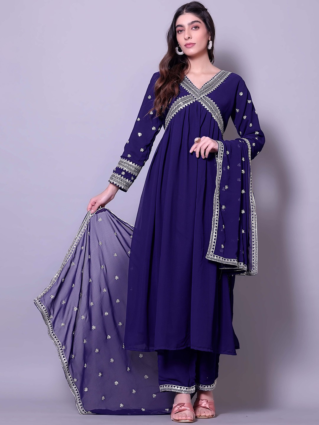 

DEL LUNA Women Ethnic Motifs Embroidered Regular Thread Work Kurta with Trousers & With Dupatta, Blue