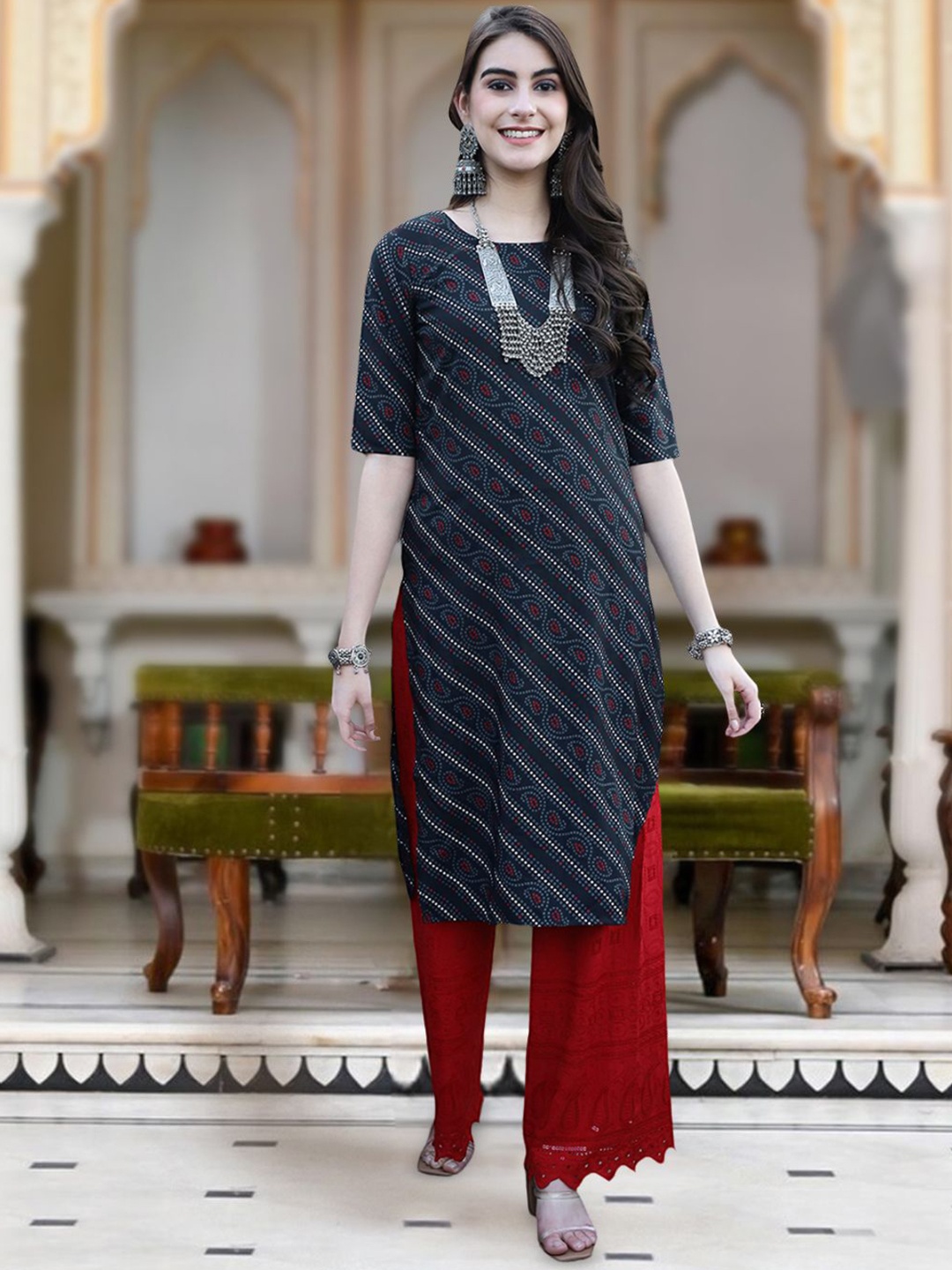 

Moda Rapido Paisley Printed Round Neck Straight Kurta, Black