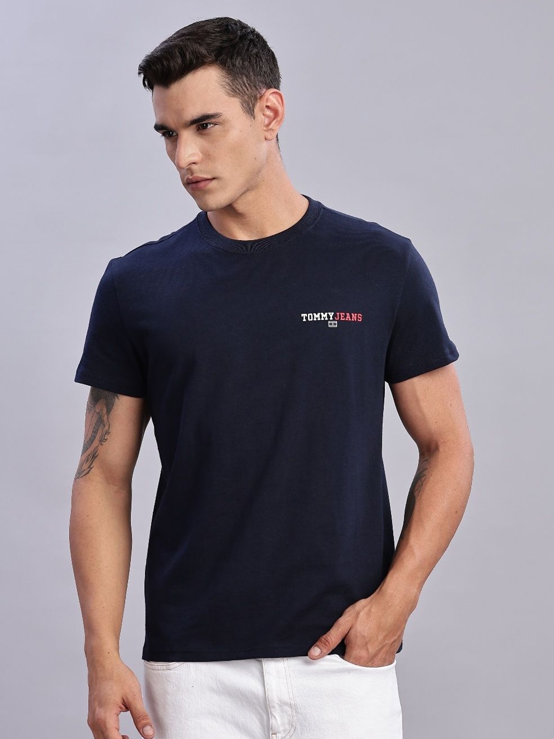 

Tommy Hilfiger Men Typography Printed Pure Cotton T-shirt, Navy blue