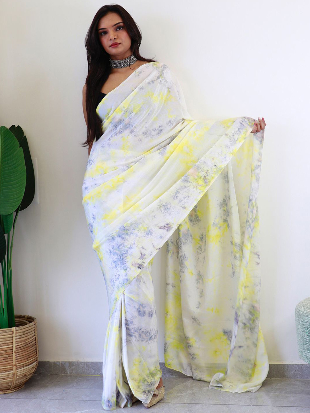 

Anouk Rustic Poly Chiffon Ready to Wear Saree, Off white