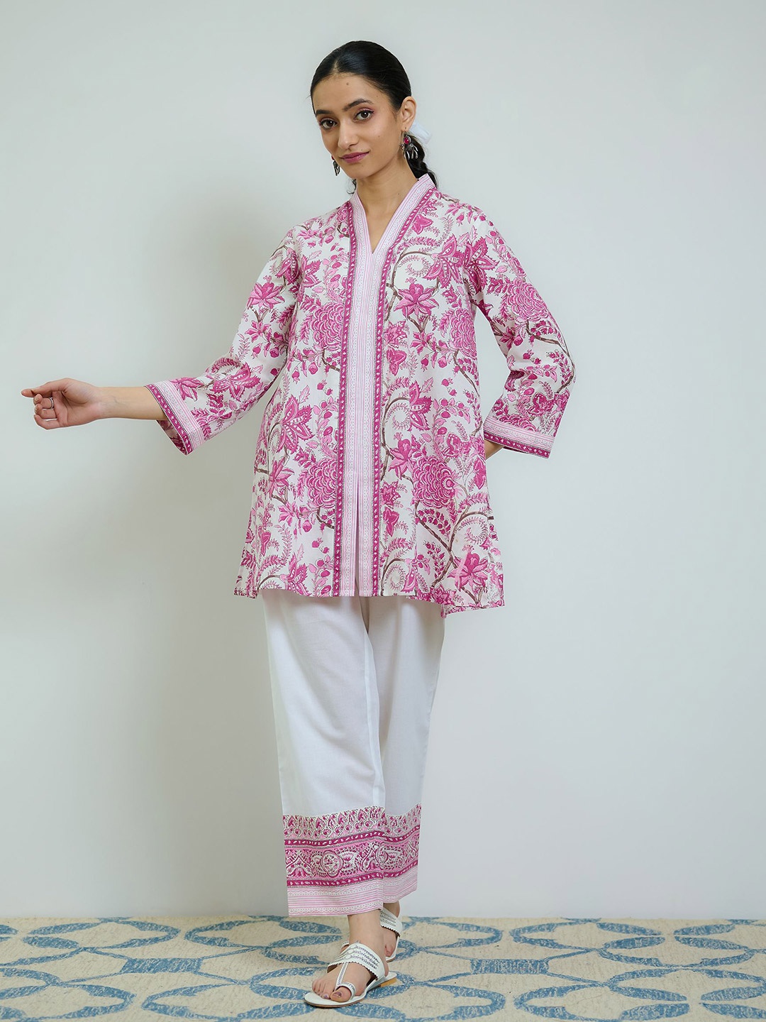 

Rustorange Sanganeri Floral Printed Pure Cotton Tunic & Trouser, Pink