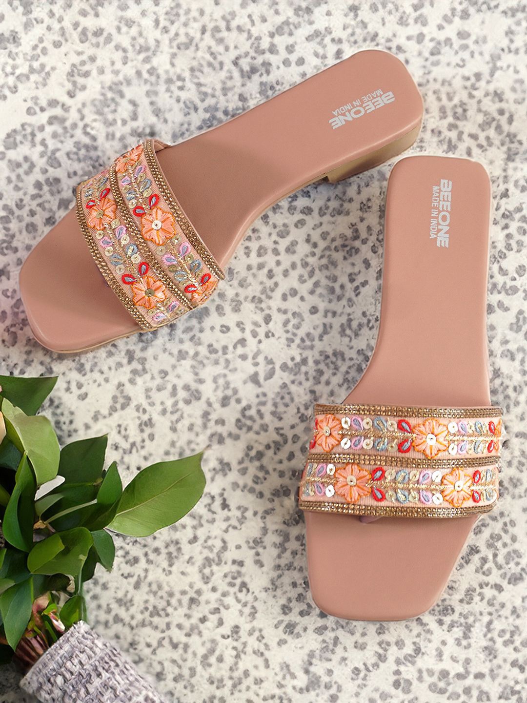 

Beeone Women Open Toe Flats, Pink