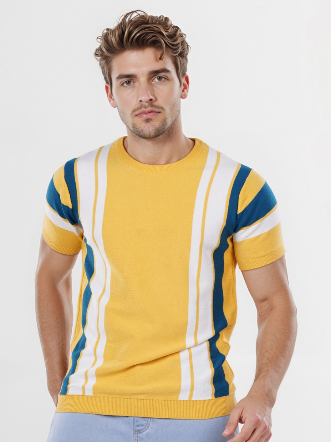

Celio Men Striped Pockets T-shirt, Mustard