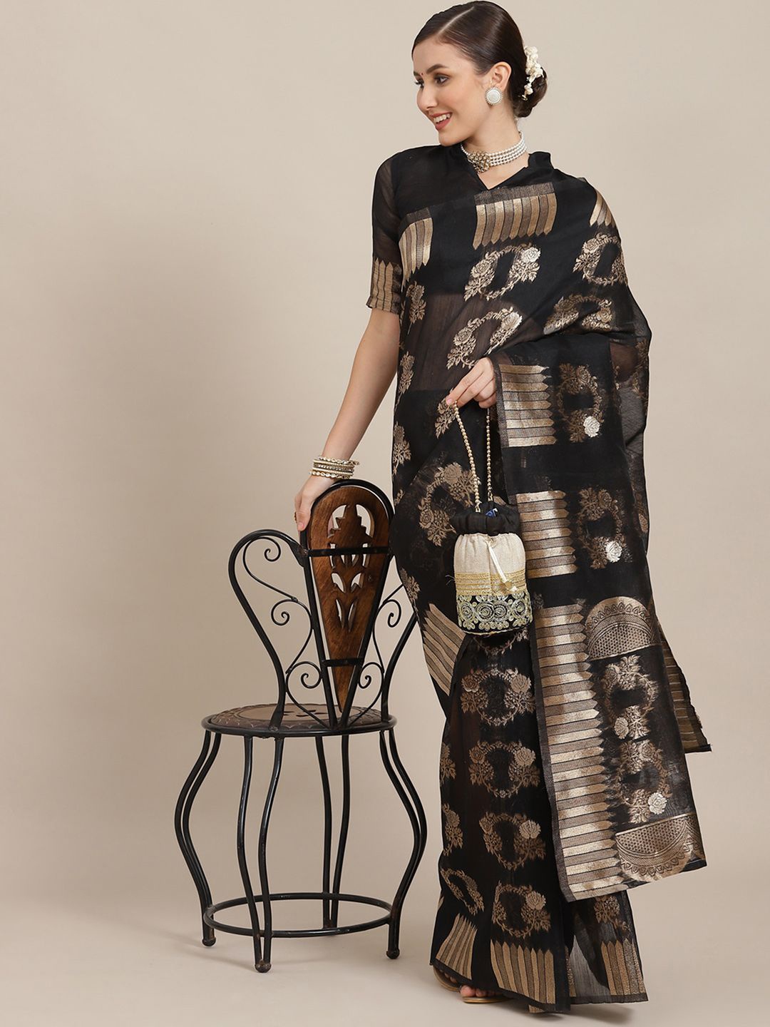 

Anouk Rustic Woven Design Zari Banarasi Saree, Black