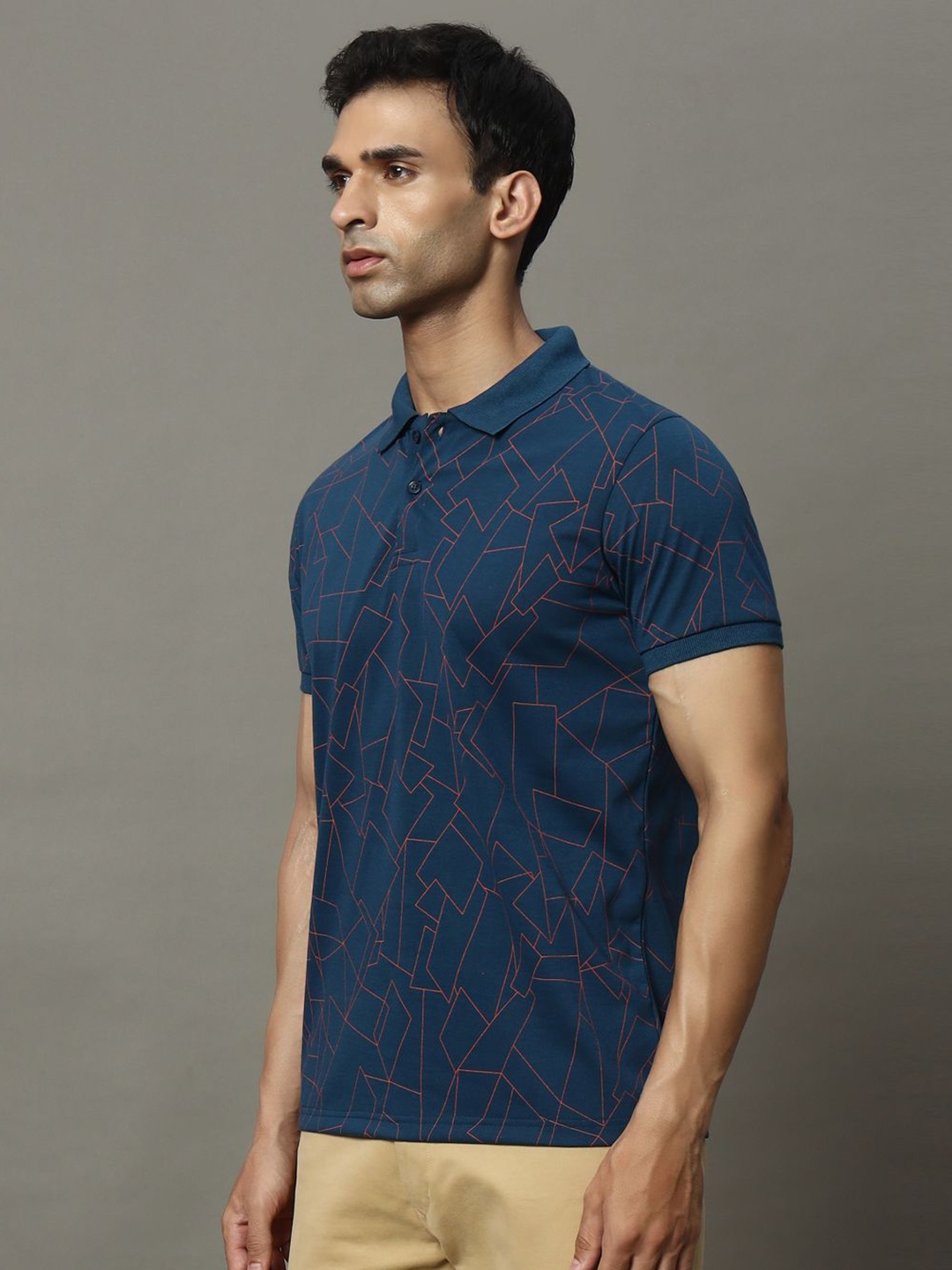 

OGEN Men Printed Polo Collar Pockets T-shirt, Blue