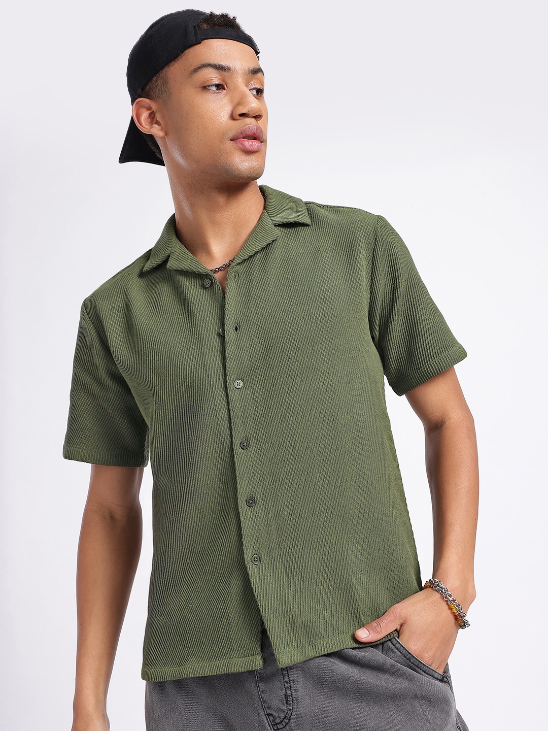 

glitchez Diagonal Ribs Cuban Collar Relaxed Fit Shirt, Olive