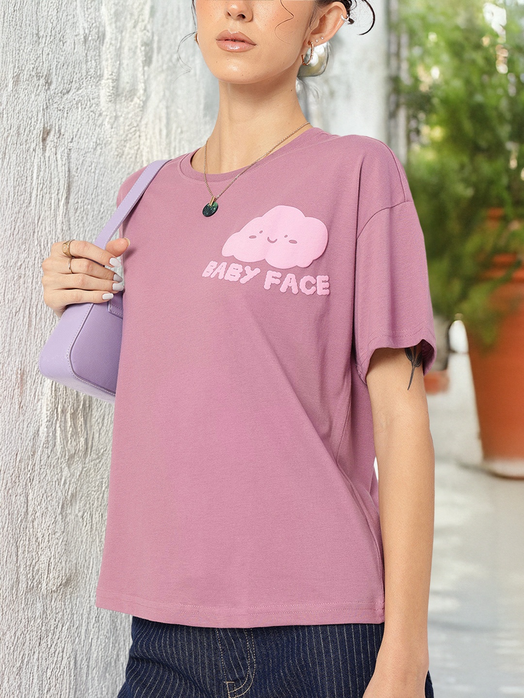 

DressBerry Cutesy Graphic Relaxed T-shirt, Mauve
