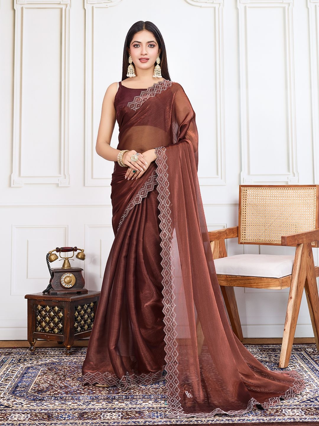 

House of Pataudi Embellished Saree With Blouse Piece, Brown