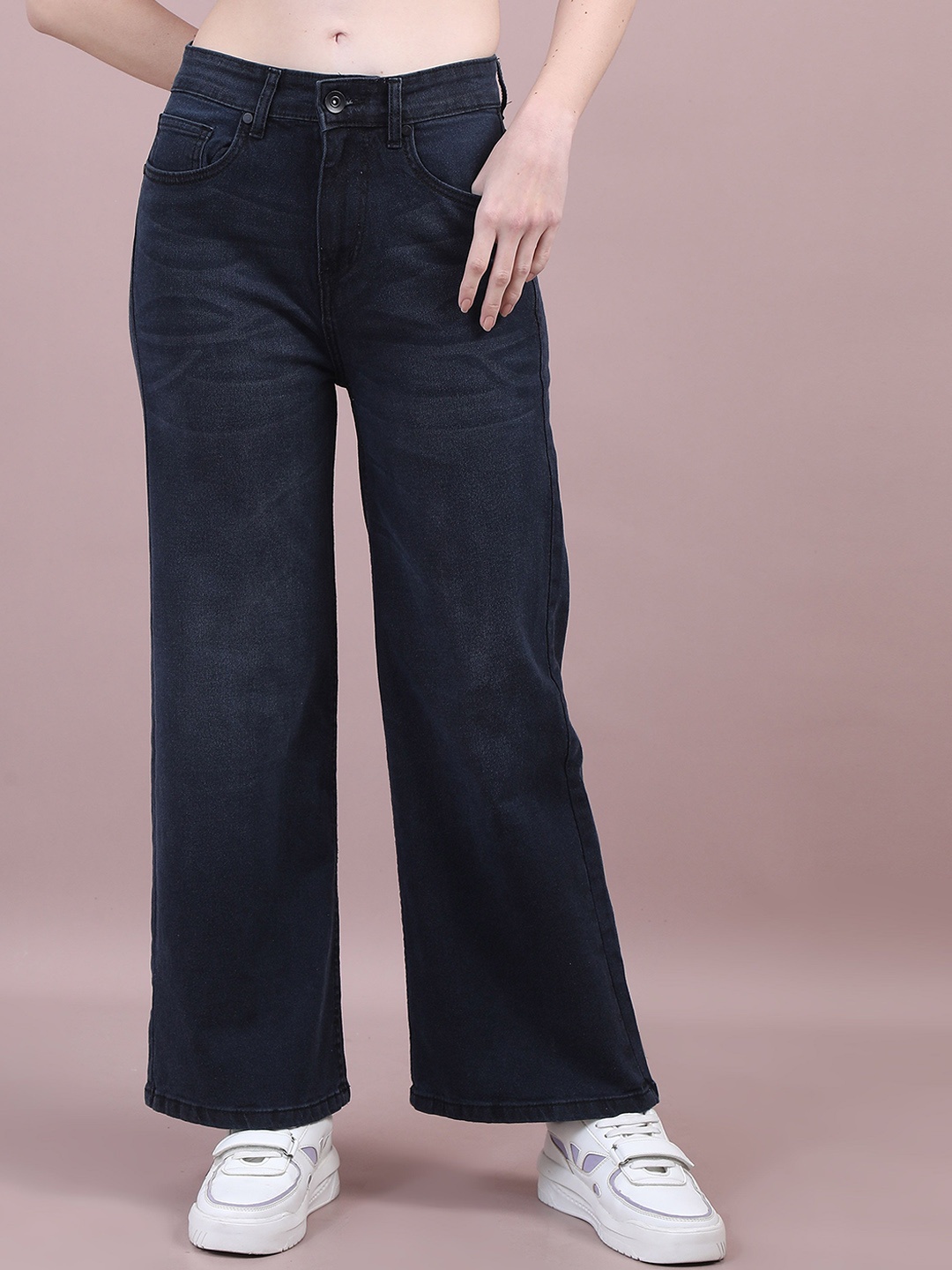 

Chemistry Women Comfort Wide Leg High-Rise Light Fade Stretchable Jeans, Blue