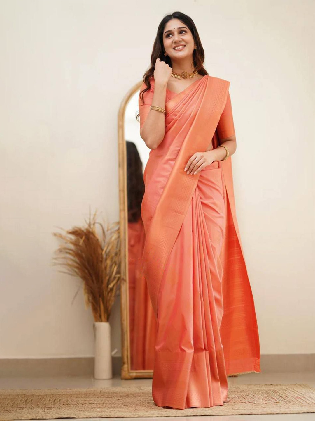 

VILLE FASHION Woven Design Zari Art Silk Kanjeevaram Saree, Pink
