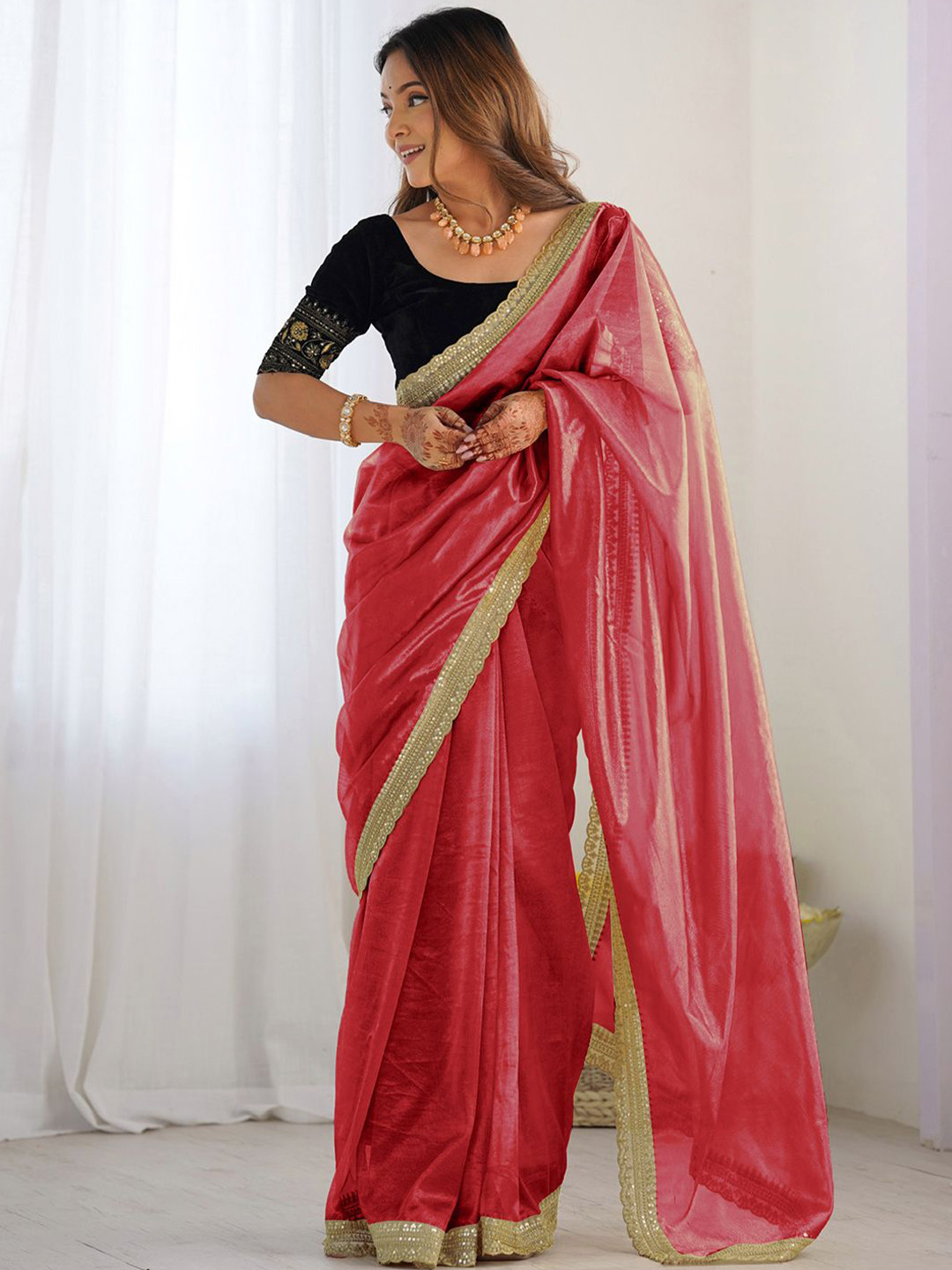 

Satrani Sequinned Supernet Saree, Pink