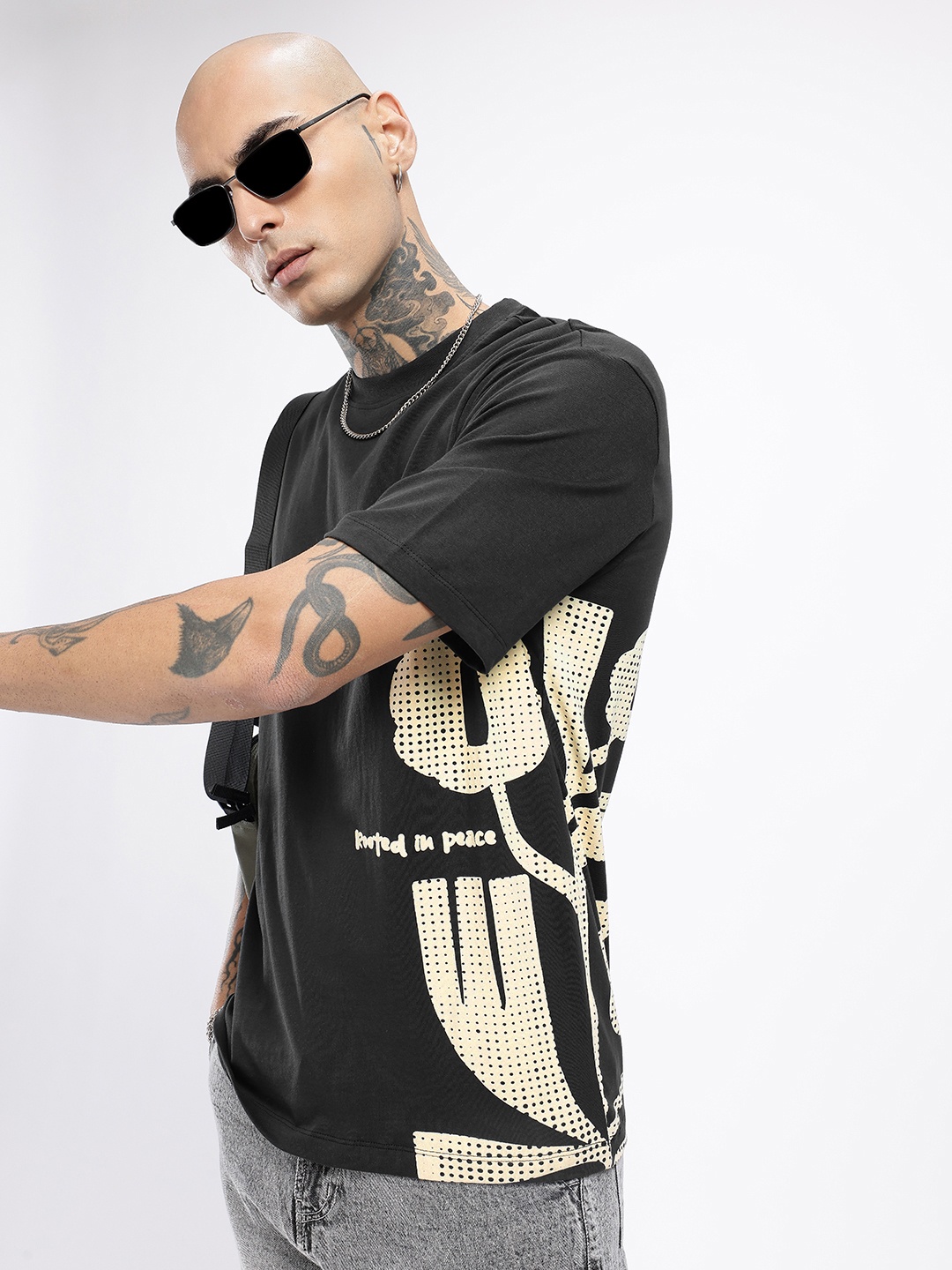 

glitchez Street Cool Printed Relaxed Fit T-shirt, Black