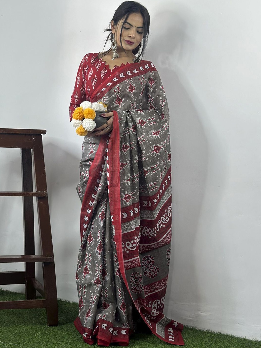 

Anouk Rustic Ethnic Motifs Bagh Saree, Grey