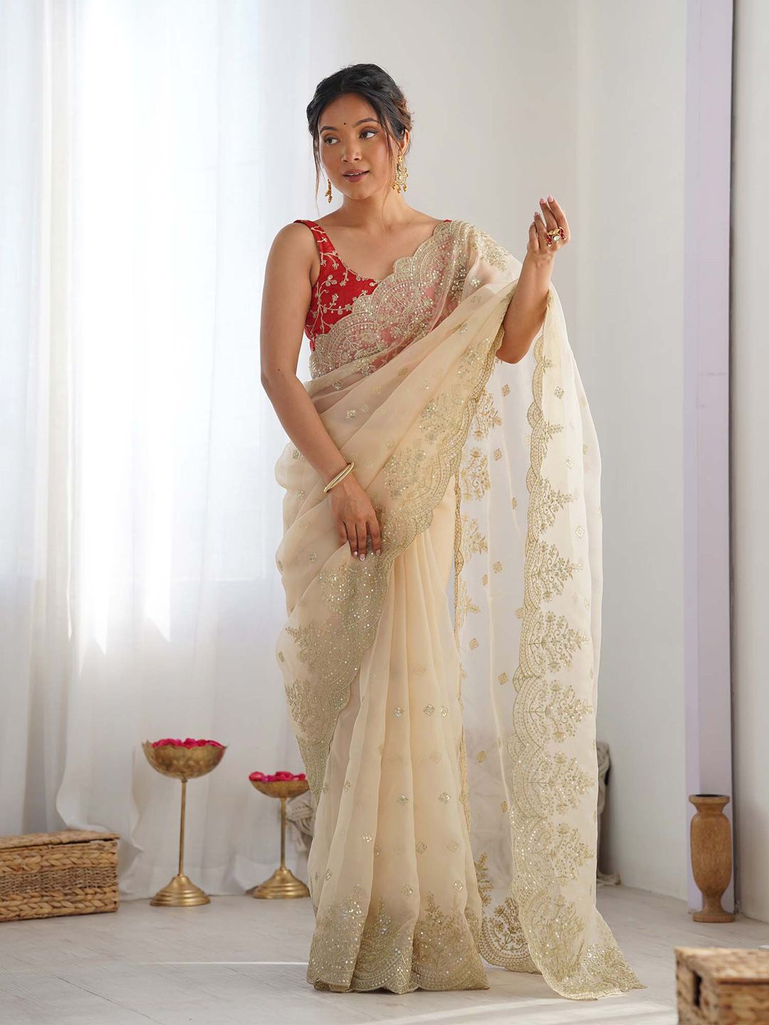 

Anouk Embellished Sequinned Organza Saree, Cream