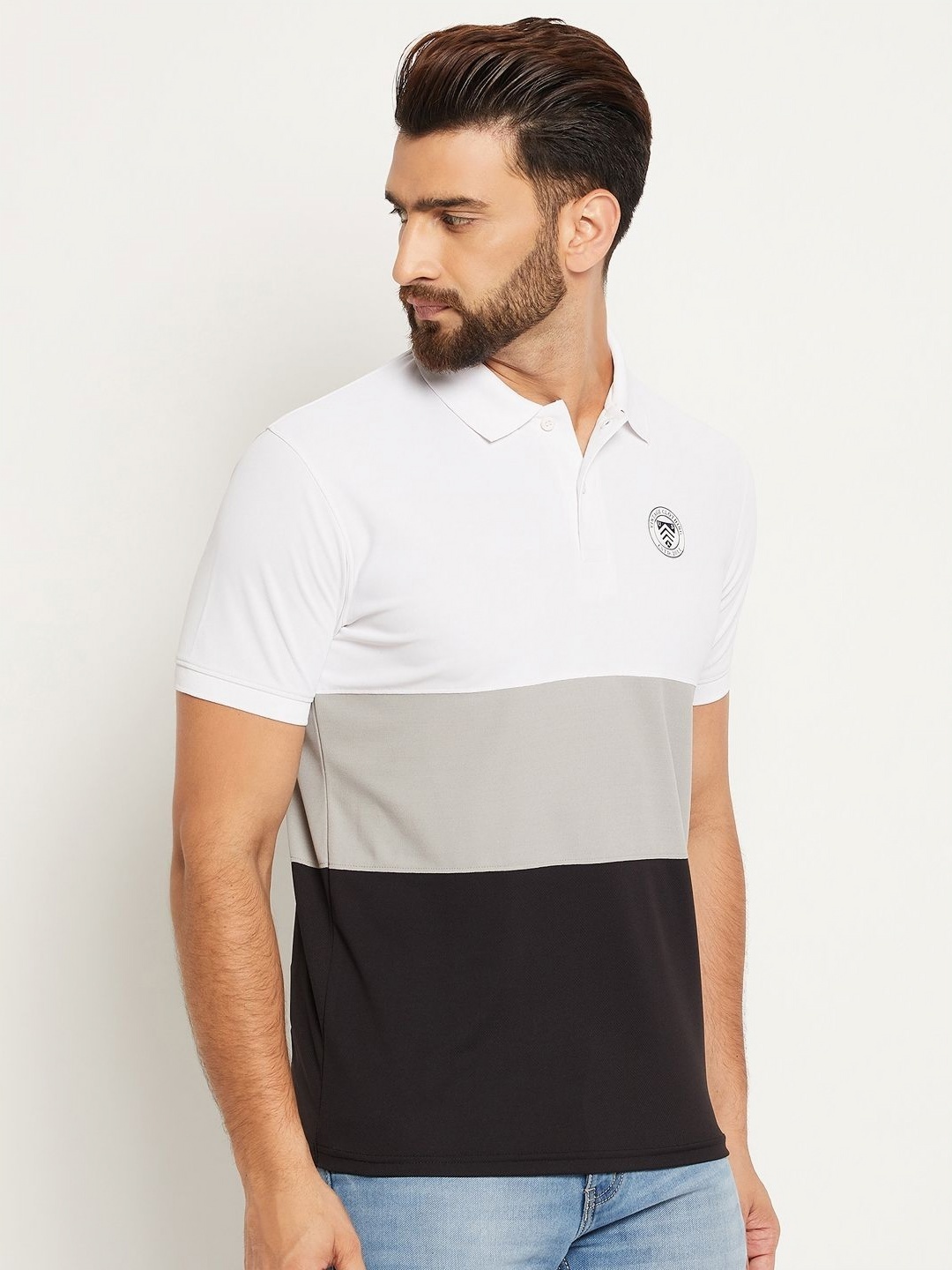 

OGEN Men Colourblocked Polo Collar Applique T-shirt, Black