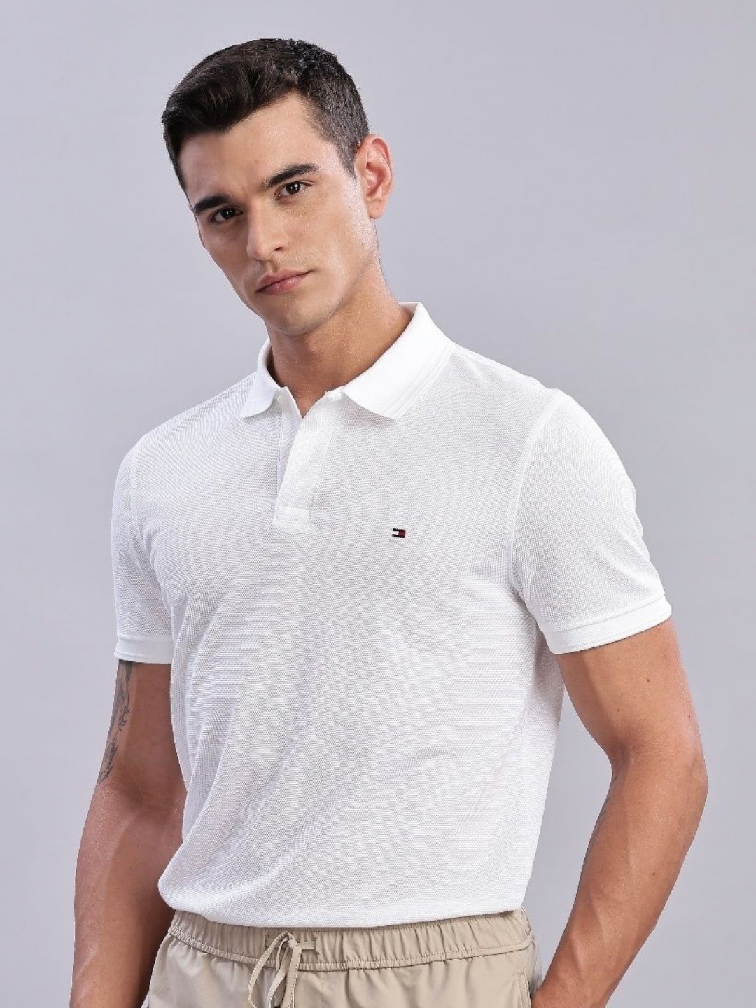 

Tommy Hilfiger Men Polo Collar T-shirt, White