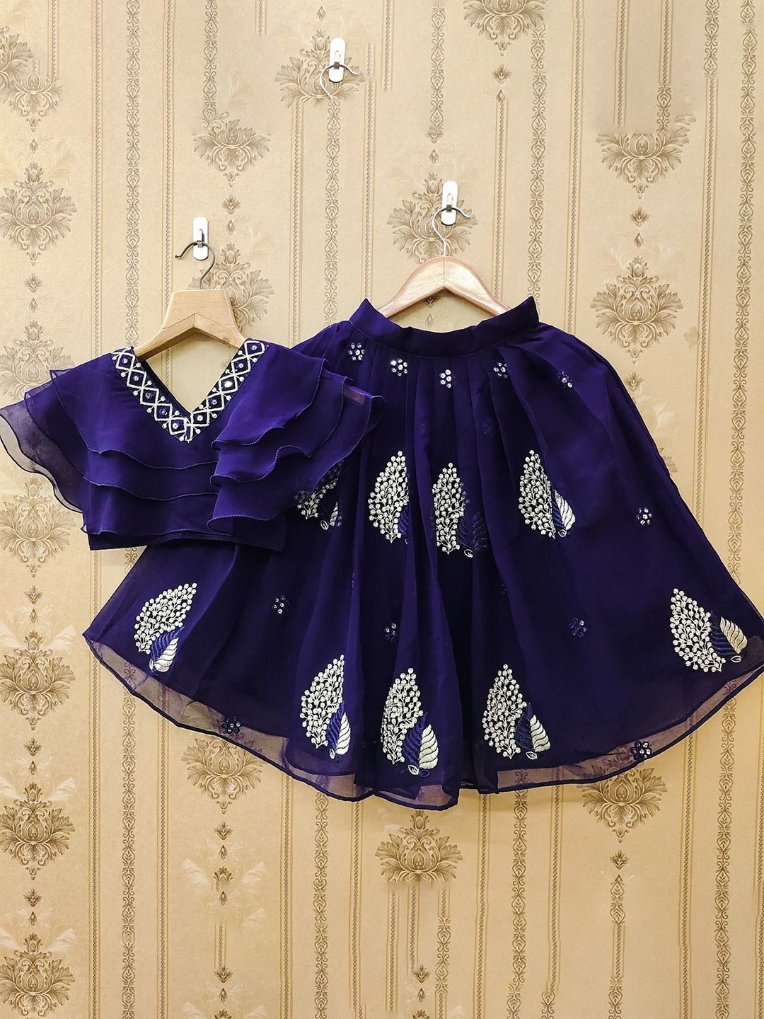 

BAESD Girls Embellished Thread Work Ready to Wear Lehenga & Choli, Navy blue