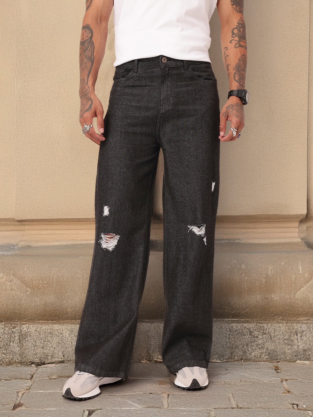 

Kook N Keech Men Urban Savvy Loose Bootcut Fit Ripped Jeans, Black